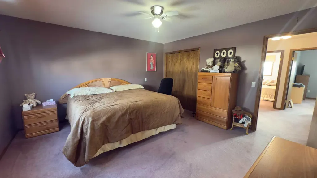 317 6 Avenue W Hanna AB T0J1P0