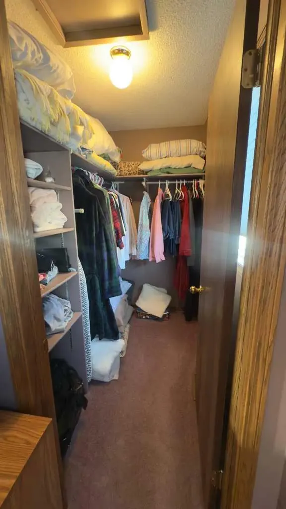 317 6 Avenue W Hanna AB T0J1P0