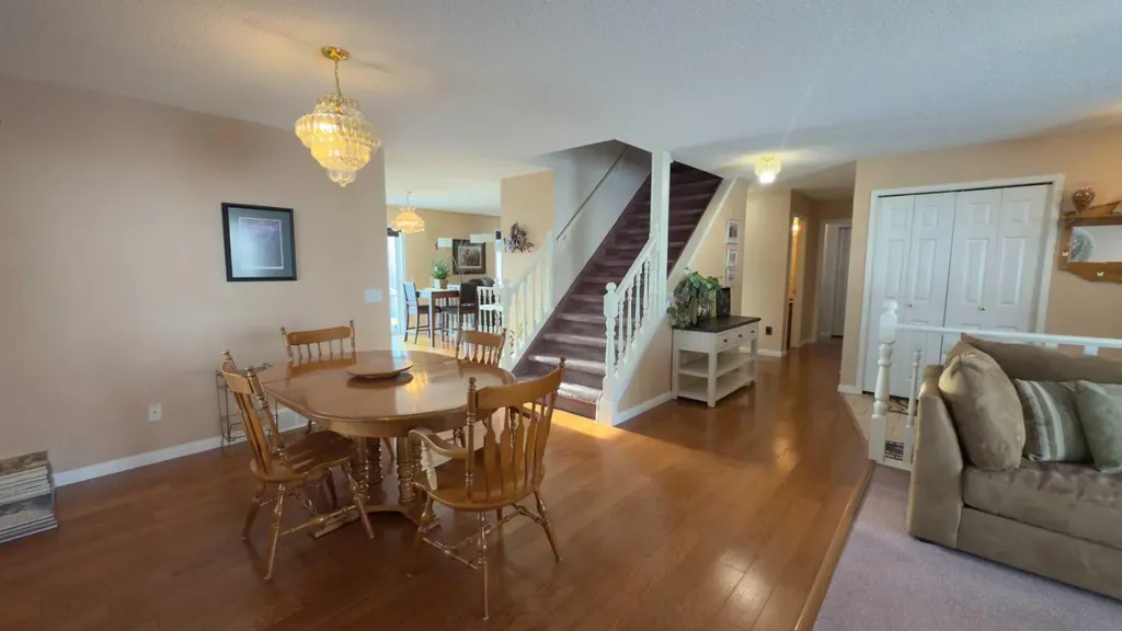 317 6 Avenue W Hanna AB T0J1P0