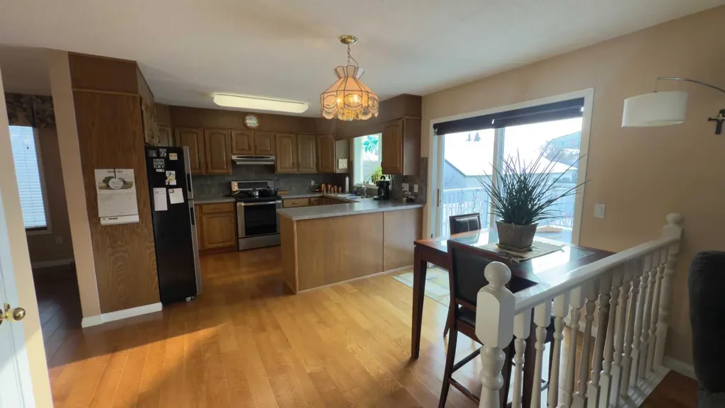 317 6 Avenue W Hanna AB T0J1P0