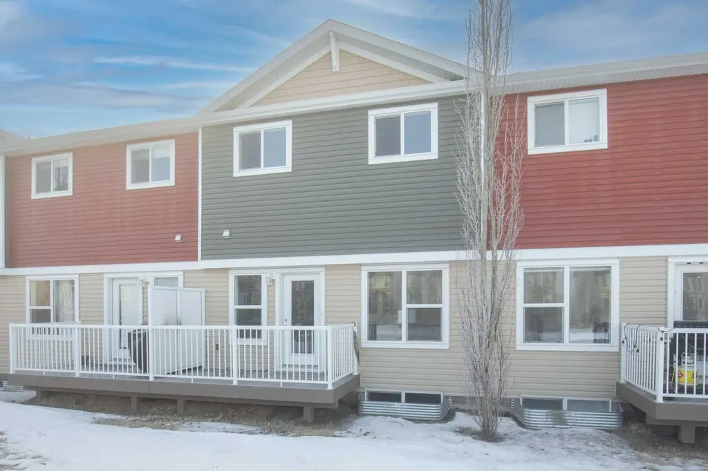 148 Vanier Drive Red Deer AB T4R 0V1