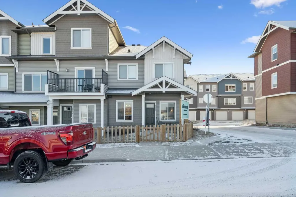 24 Rivercrest Drive Cochrane AB T4C 2V2