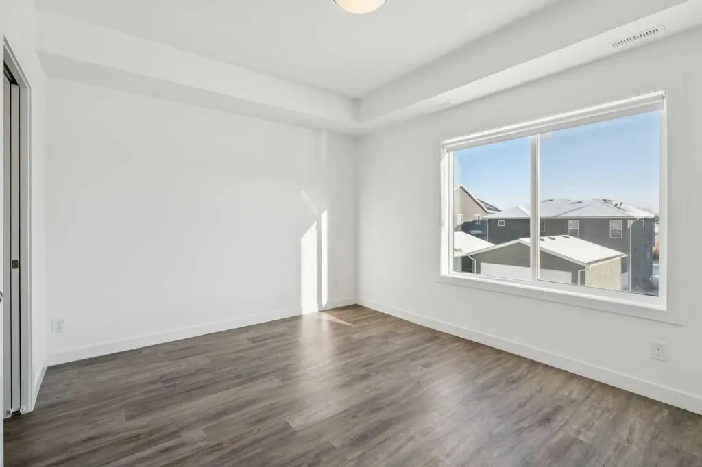 24 Rivercrest Drive Cochrane AB T4C 2V2