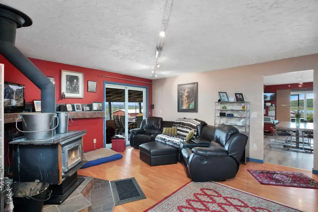 45040 Township Road 421 Township Rural Ponoka County AB T0C0J0