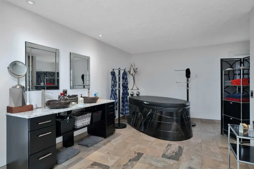 45040 Township Road 421 Township Rural Ponoka County AB T0C0J0