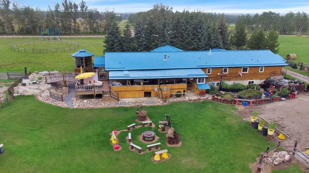 45040 Township Road 421 Township Rural Ponoka County AB T0C0J0