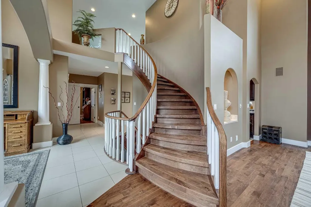 4300 Memorial Trail Sylvan Lake AB T4S 0R1
