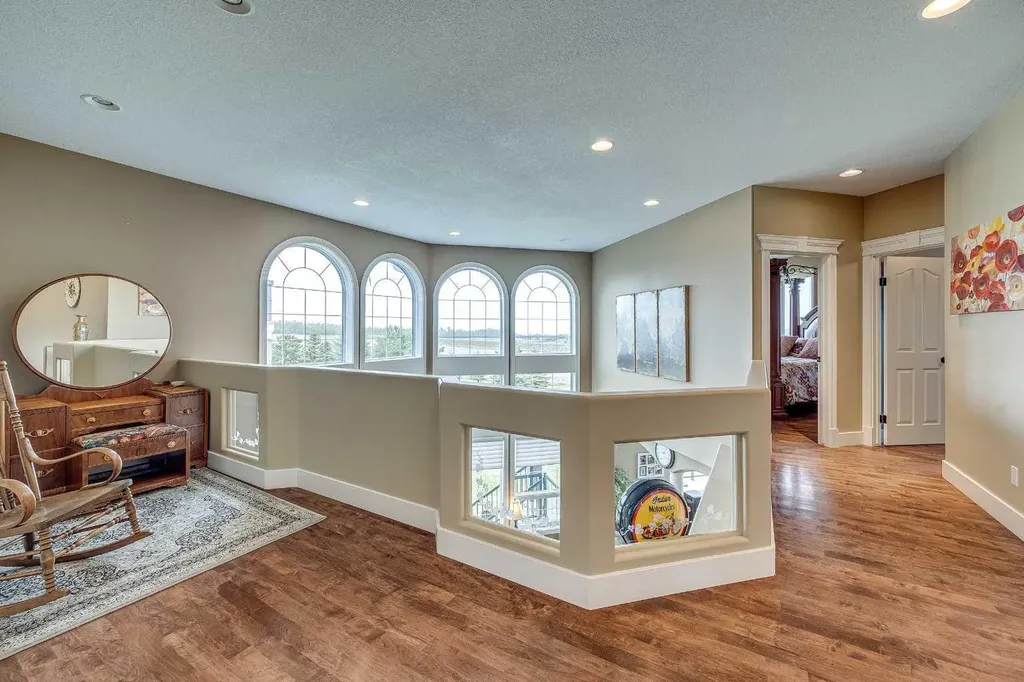 4300 Memorial Trail Sylvan Lake AB T4S 0R1