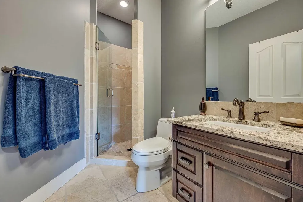 4300 Memorial Trail Sylvan Lake AB T4S 0R1