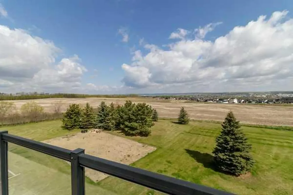 4300 Memorial Trail Sylvan Lake AB T4S 0R1