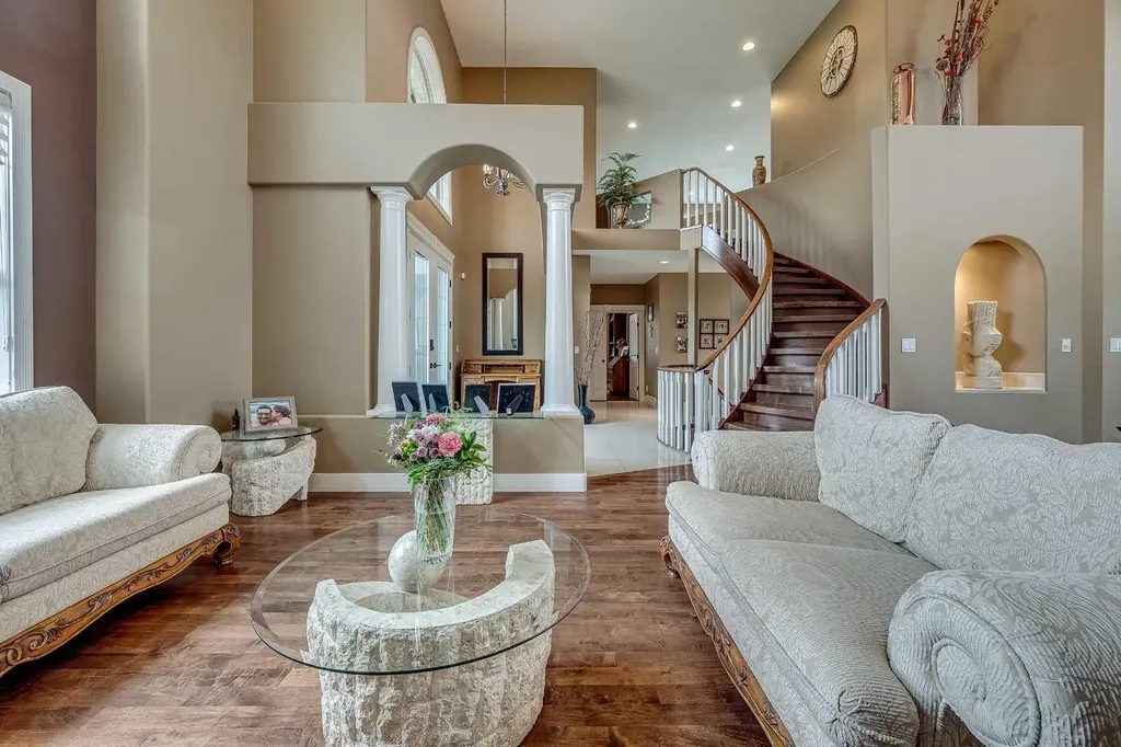 4300 Memorial Trail Sylvan Lake AB T4S 0R1