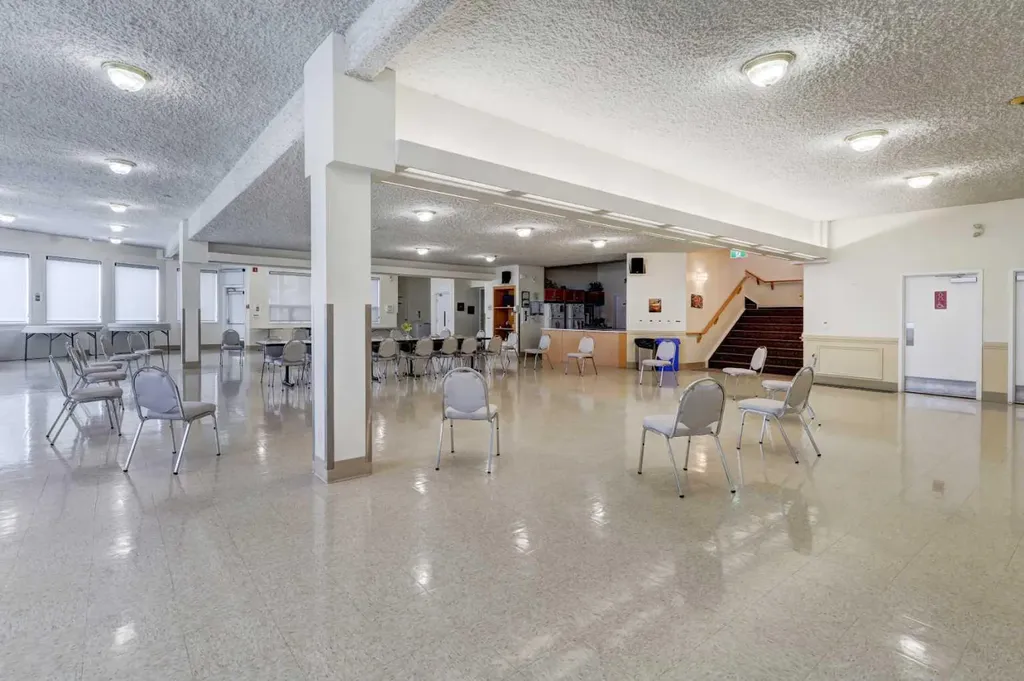 3309 Hawksbrow Point NW Calgary AB T3G 4C9