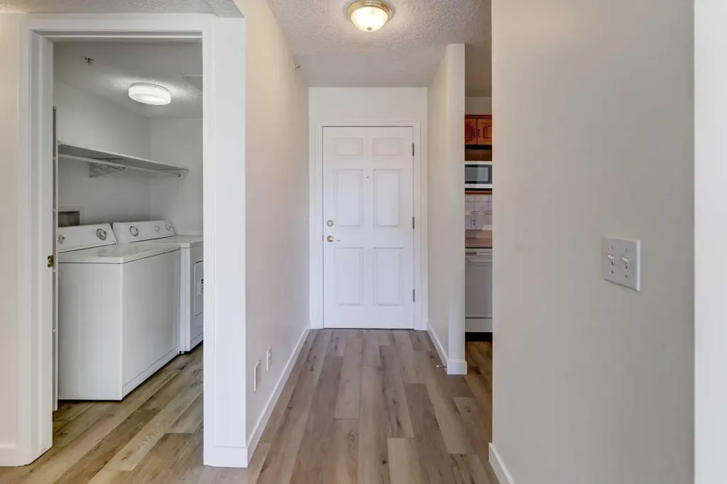 3309 Hawksbrow Point NW Calgary AB T3G 4C9