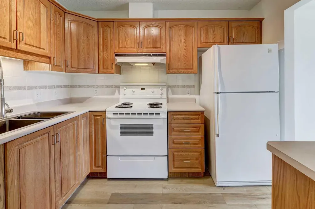 3309 Hawksbrow Point NW Calgary AB T3G 4C9