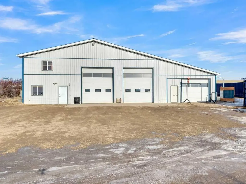 5025 46 Avenue Rimbey AB T0C 2J0