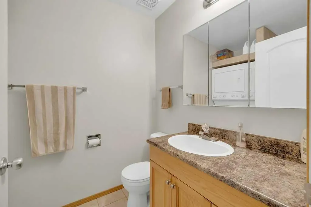 5025 46 Avenue Rimbey AB T0C 2J0