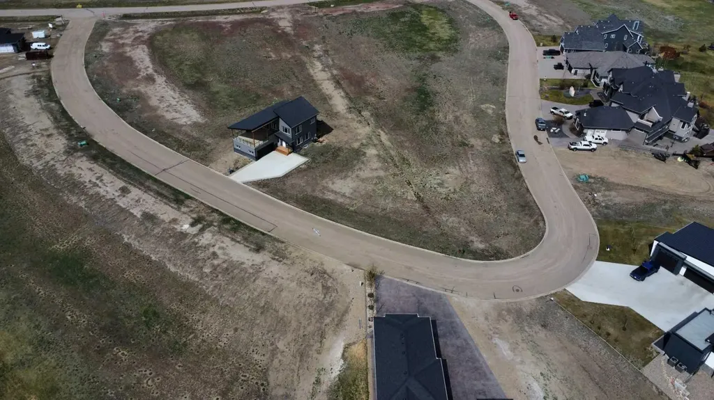 29 Kingfisher Estates Drive Lake Newell Resort AB T1R 0X5