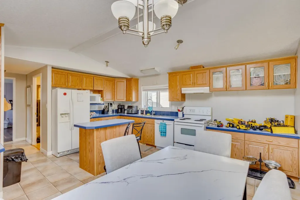 244 Cokerill Crescent Fort Mcmurray AB T9K 2J2