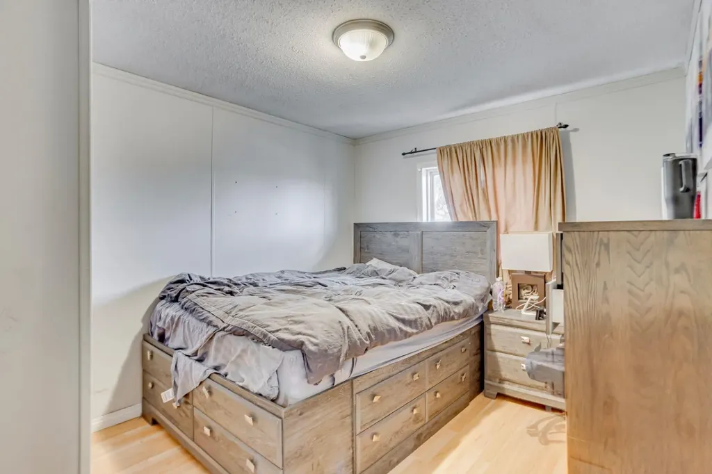 244 Cokerill Crescent Fort Mcmurray AB T9K 2J2