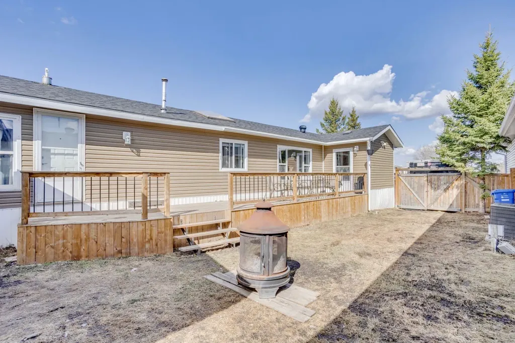 244 Cokerill Crescent Fort Mcmurray AB T9K 2J2