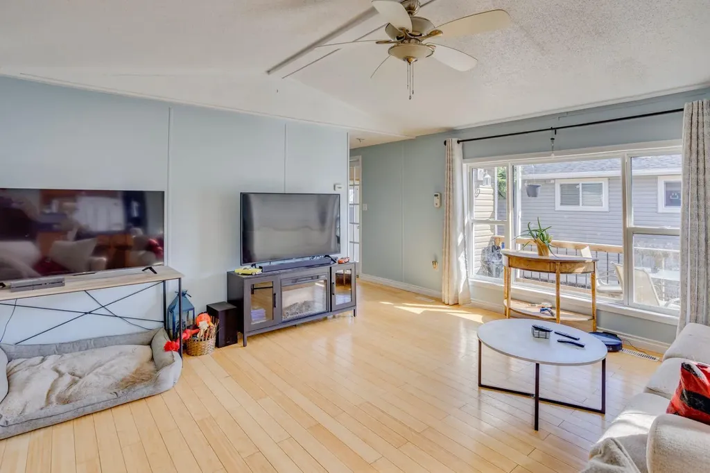 244 Cokerill Crescent Fort Mcmurray AB T9K 2J2