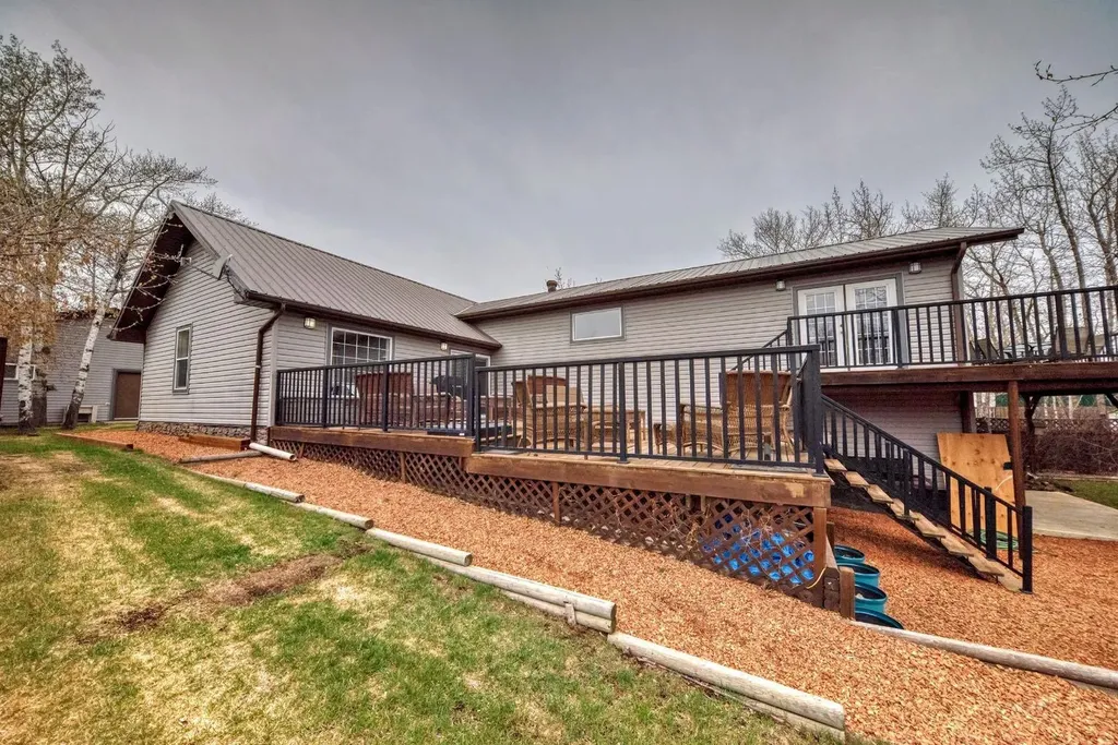 63 Sands Street Rochon Sands AB T0C3B0
