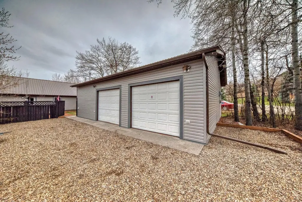 63 Sands Street Rochon Sands AB T0C3B0