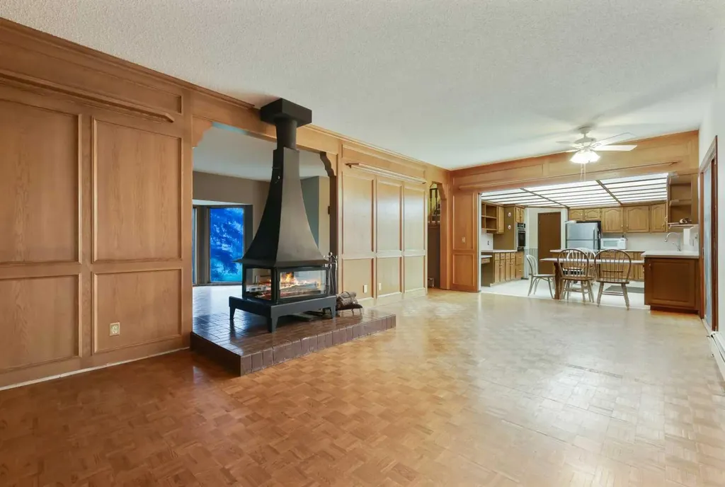 281141 Township Road 274 Rural Rocky View County AB T4A 2S3