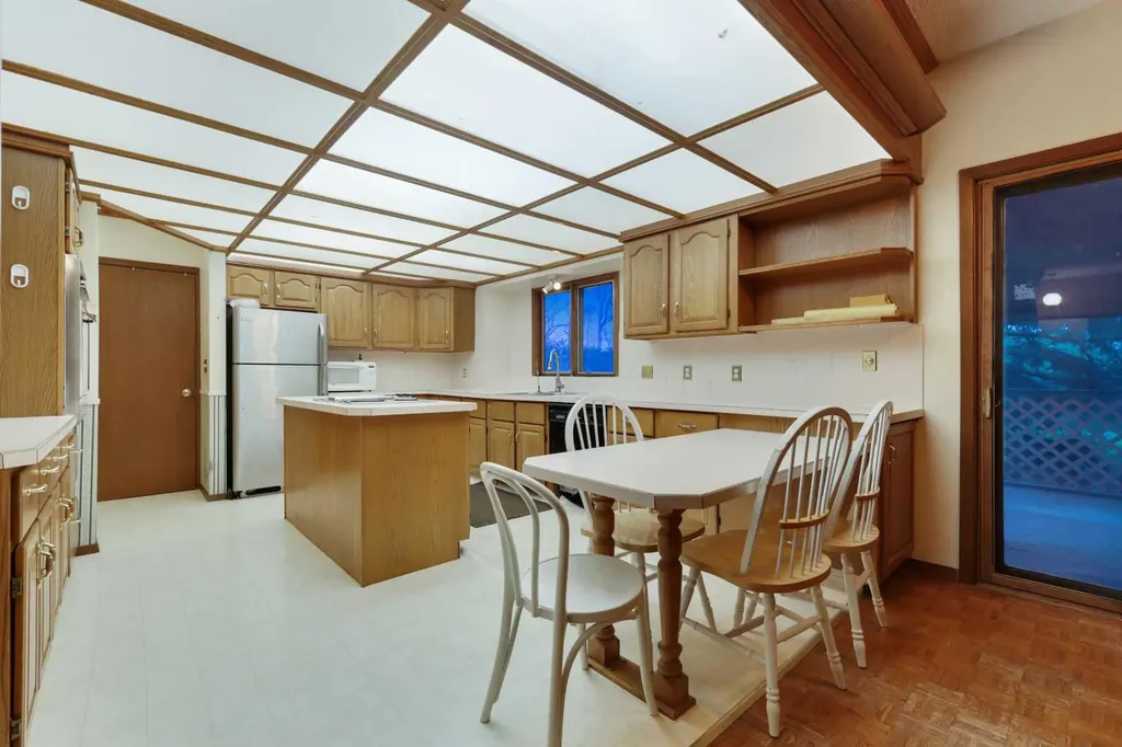 281141 Township Road 274 Rural Rocky View County AB T4A 2S3