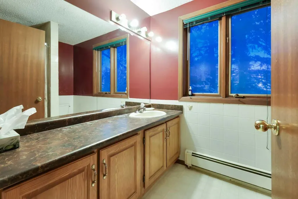 281141 Township Road 274 Rural Rocky View County AB T4A 2S3