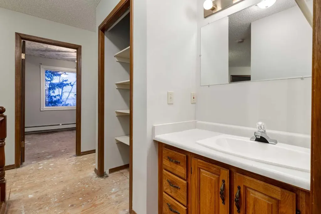 281141 Township Road 274 Rural Rocky View County AB T4A 2S3