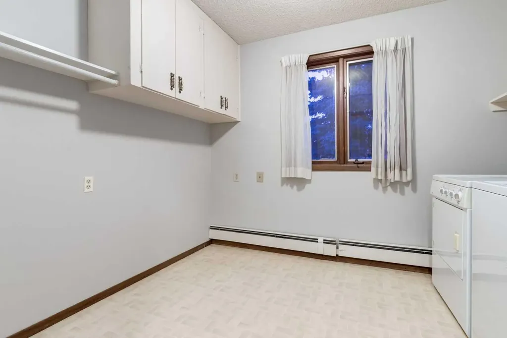 281141 Township Road 274 Rural Rocky View County AB T4A 2S3