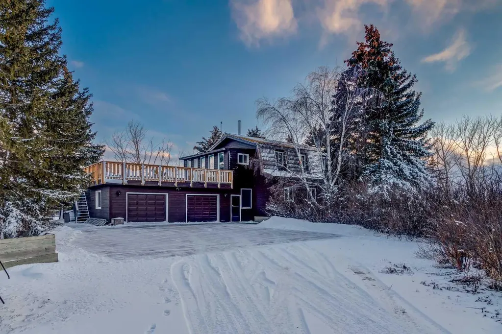 281141 Township Road 274 Rural Rocky View County AB T4A 2S3
