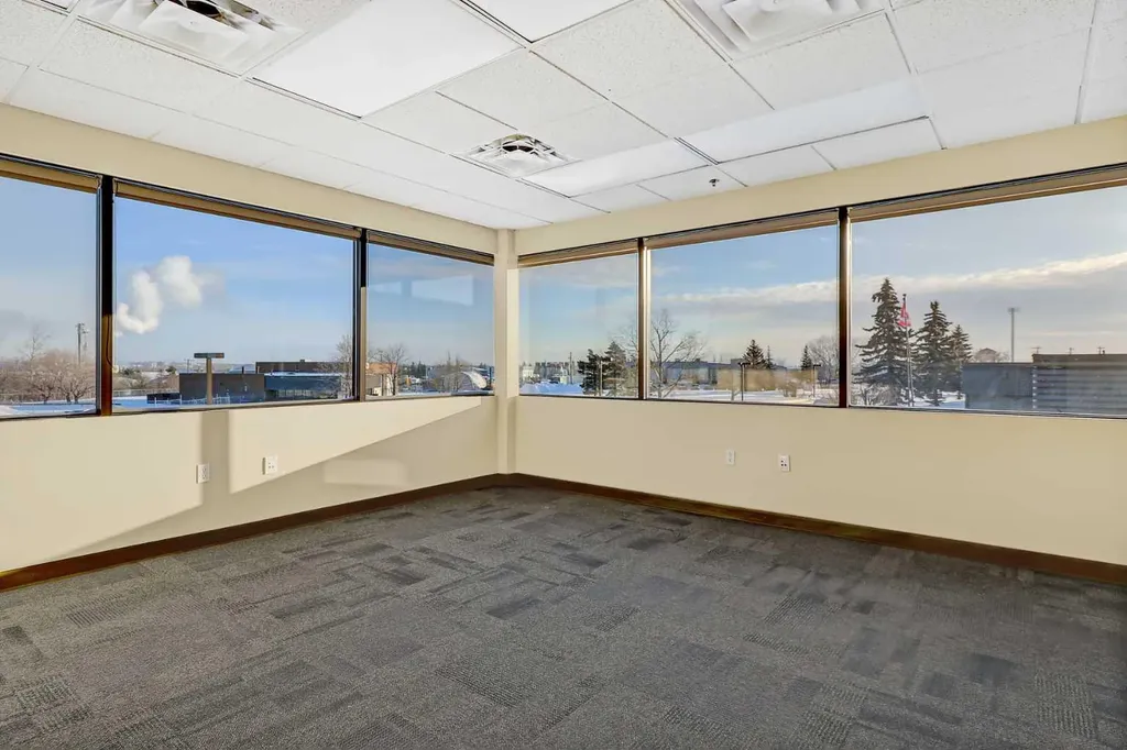 11039 78 Avenue Grande Prairie AB T8W 2J7