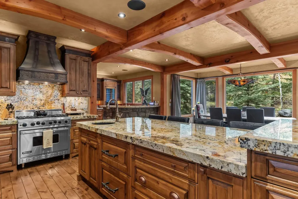 163 Cairns Landing Canmore AB T1W 3J9