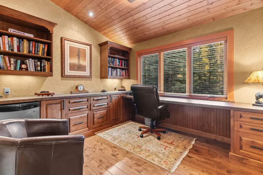 163 Cairns Landing Canmore AB T1W 3J9
