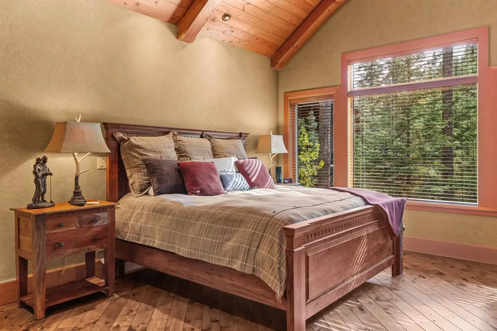 163 Cairns Landing Canmore AB T1W 3J9