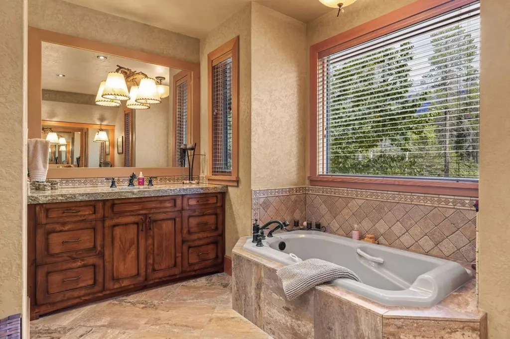 163 Cairns Landing Canmore AB T1W 3J9