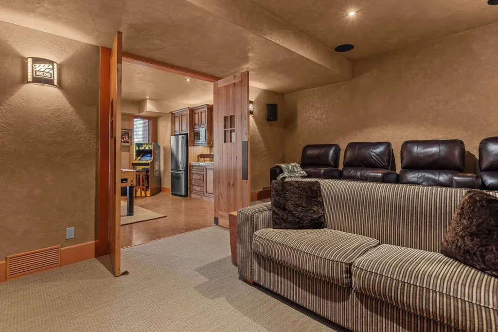 163 Cairns Landing Canmore AB T1W 3J9