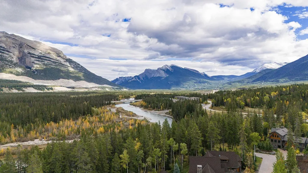 163 Cairns Landing Canmore AB T1W 3J9