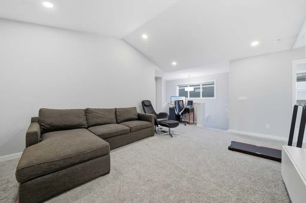 704 Creekstone Circle SW Calgary AB T2X 4Y6