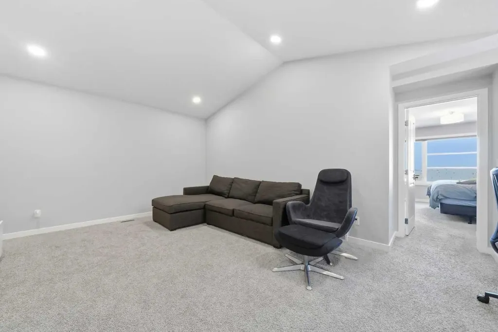 704 Creekstone Circle SW Calgary AB T2X 4Y6