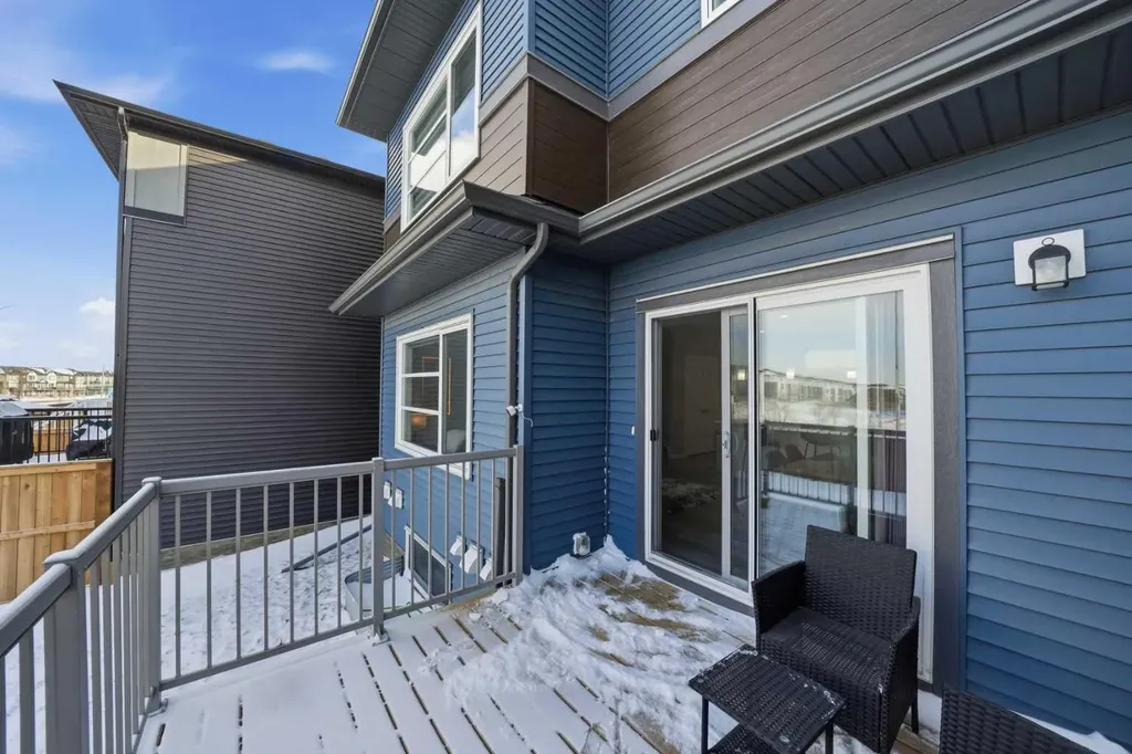 704 Creekstone Circle SW Calgary AB T2X 4Y6