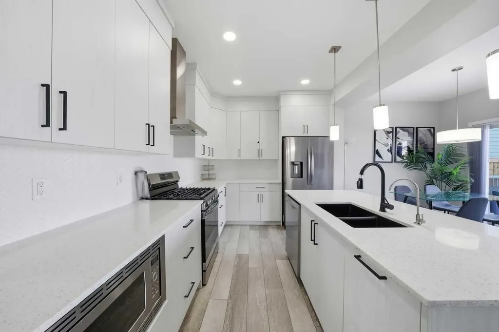 704 Creekstone Circle SW Calgary AB T2X 4Y6