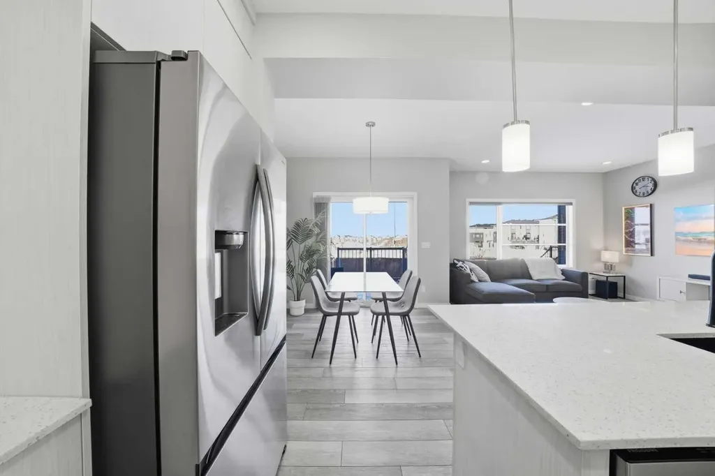 704 Creekstone Circle SW Calgary AB T2X 4Y6