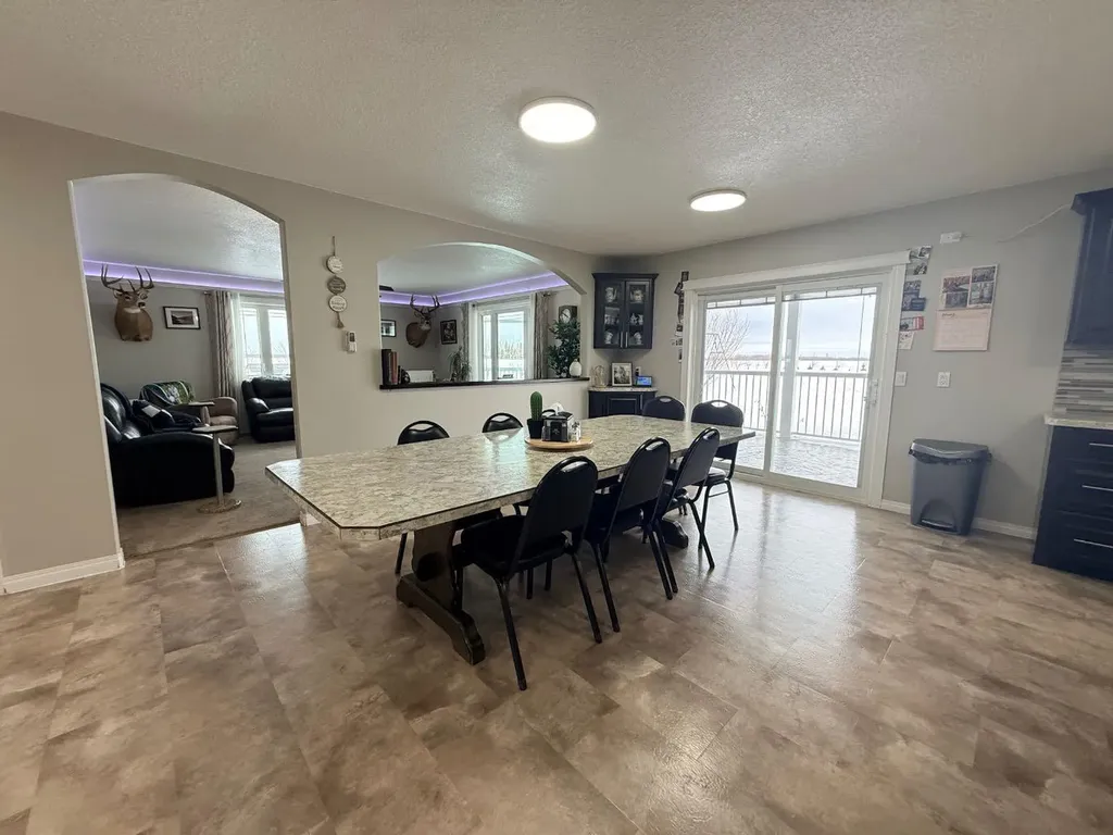 104244 Rge Road 182 La Crete AB T0H2H0