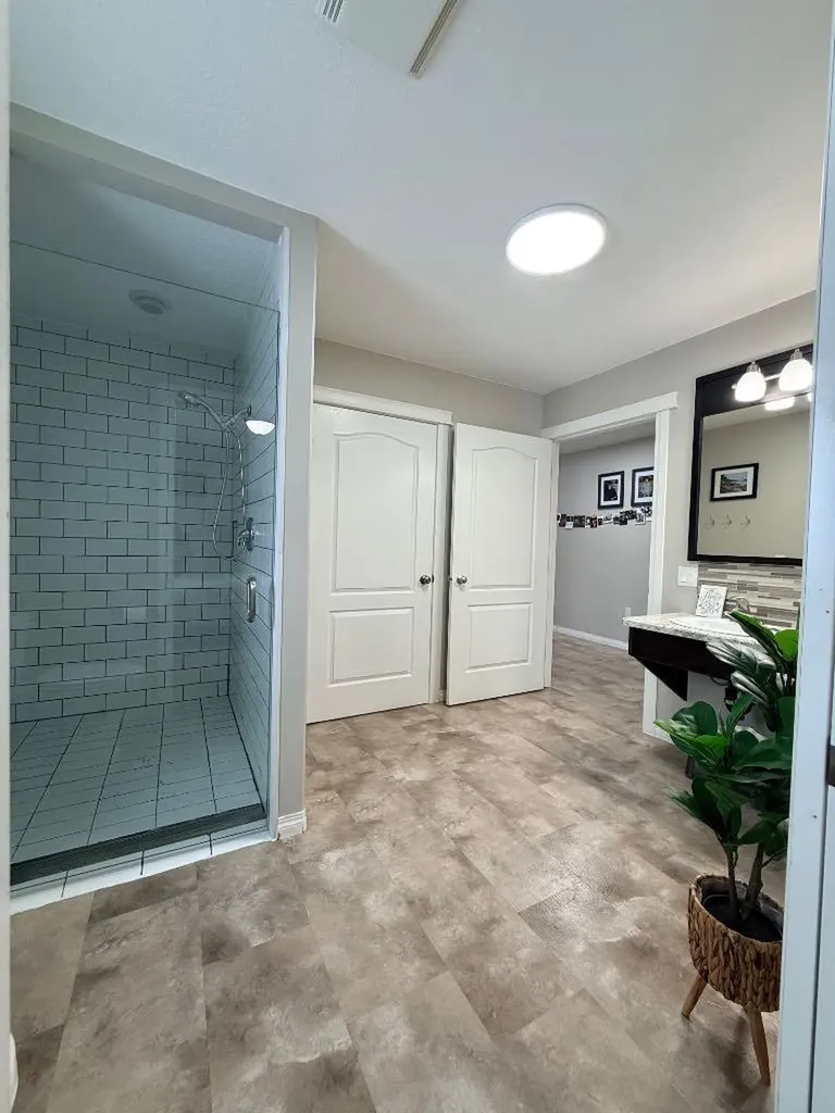 104244 Rge Road 182 La Crete AB T0H2H0
