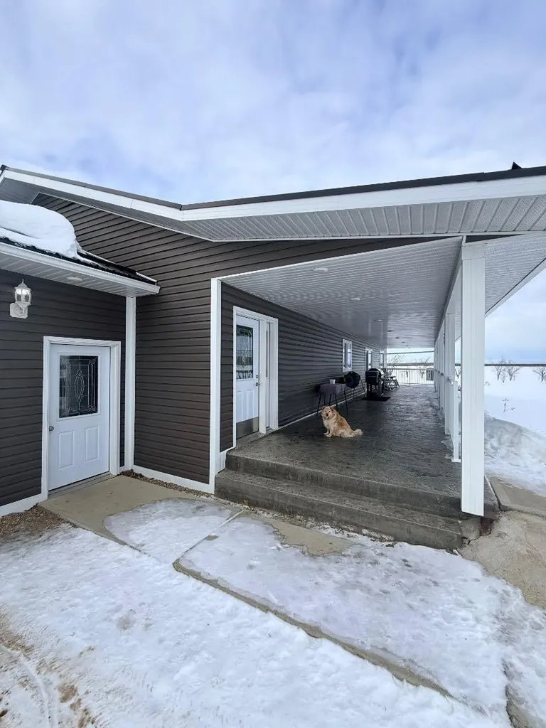 104244 Rge Road 182 La Crete AB T0H2H0