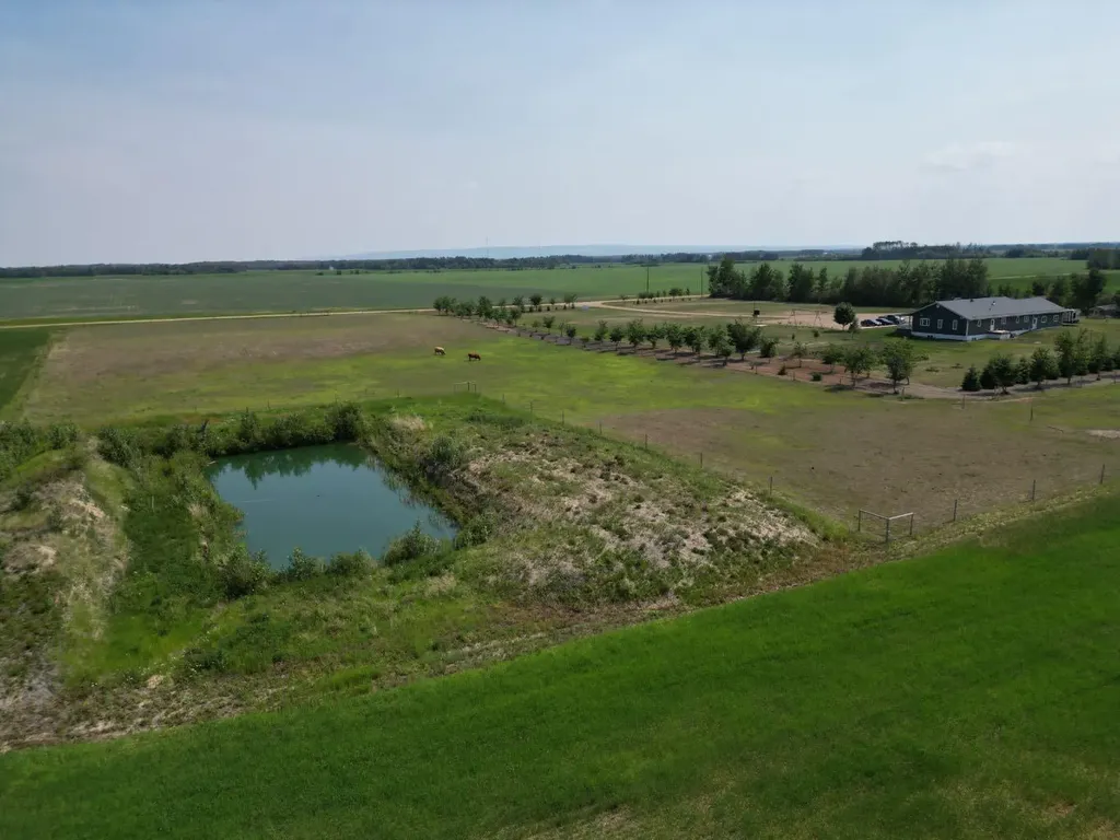 104244 Rge Road 182 La Crete AB T0H2H0