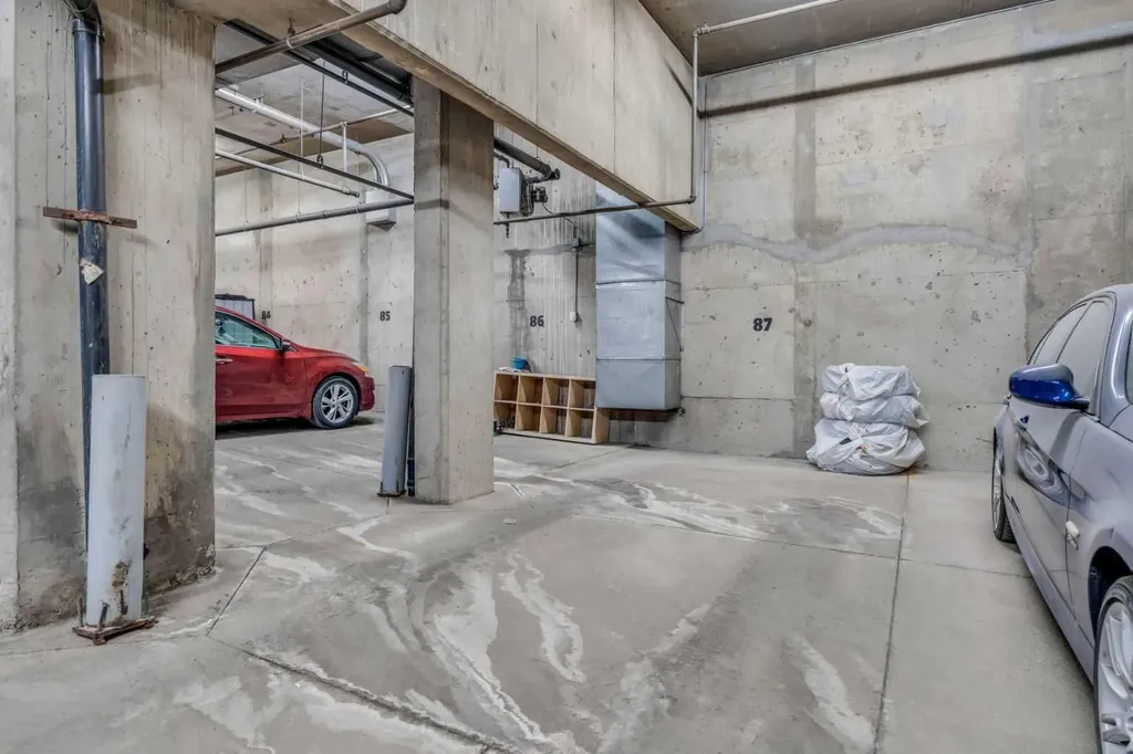 1315 12 Avenue SW Calgary AB T3C 0P6